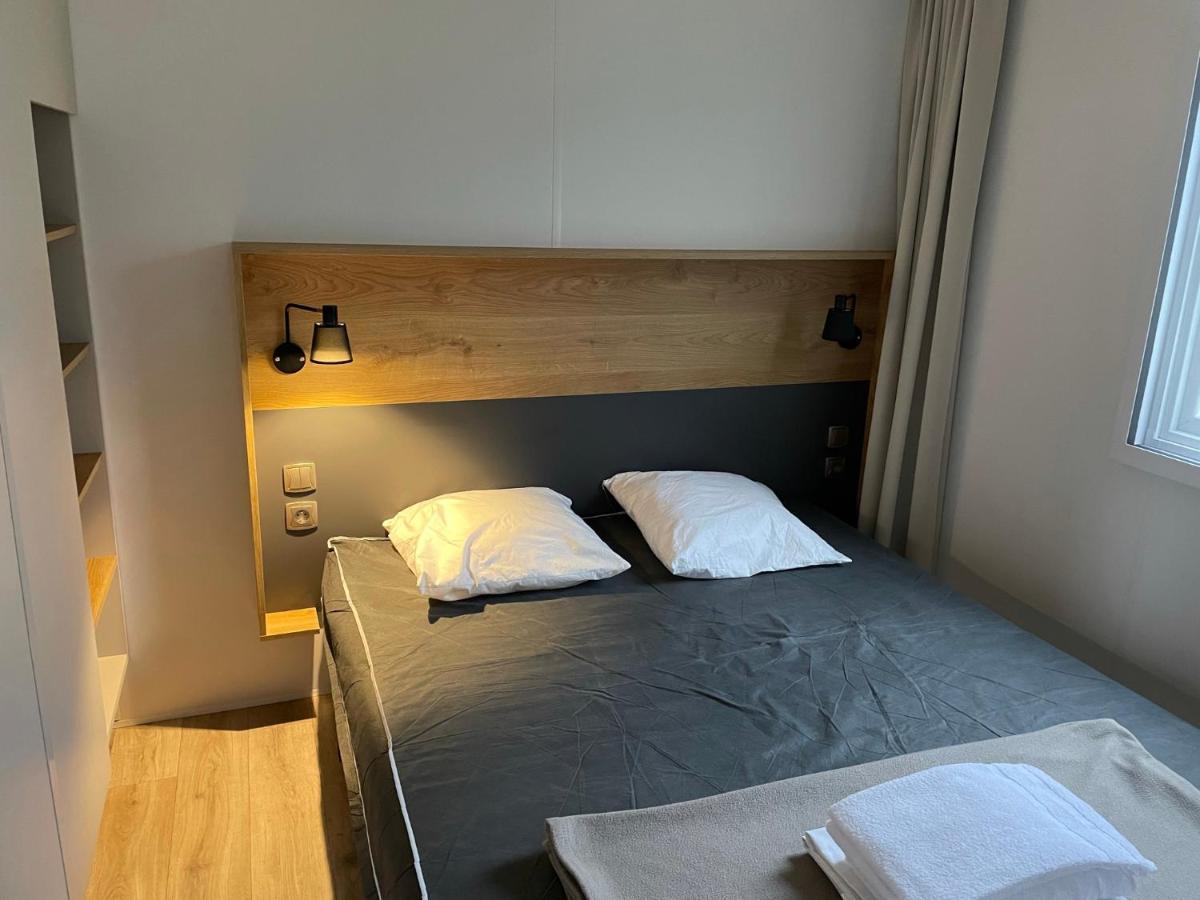 Mobilhome Tout Confort M9 Domaine De Lanniron Quimper Dış mekan fotoğraf